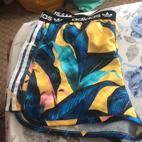 To big - Picture 2 of 4